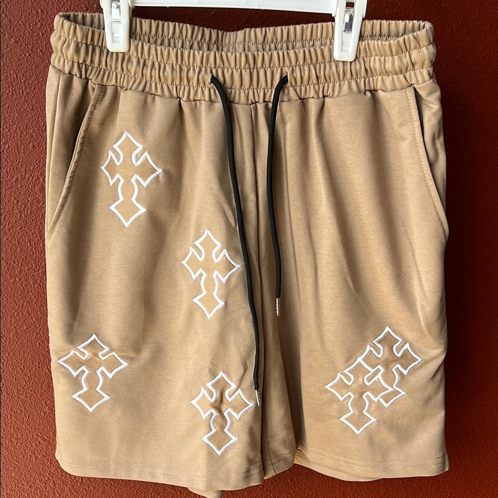 ROMWE Tan Embroidered Men's Shorts
